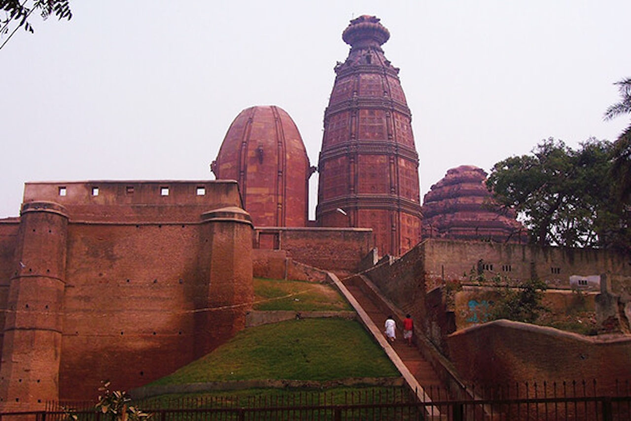 tour image